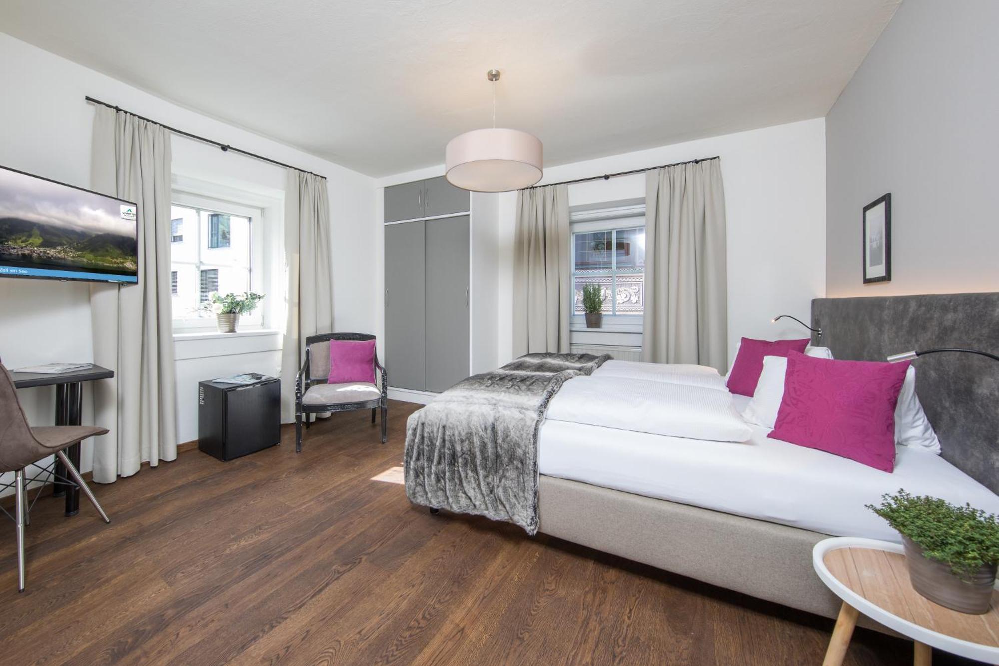 Design Double Room Ground Floor Annex