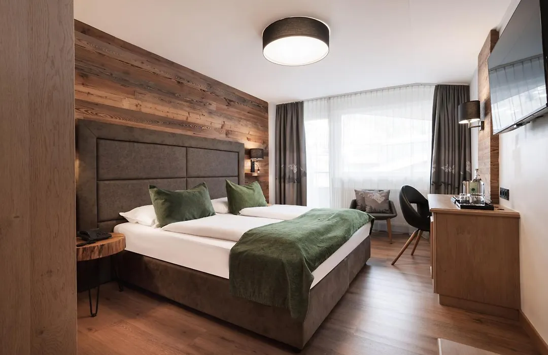 Hotel Grüner Baum-1