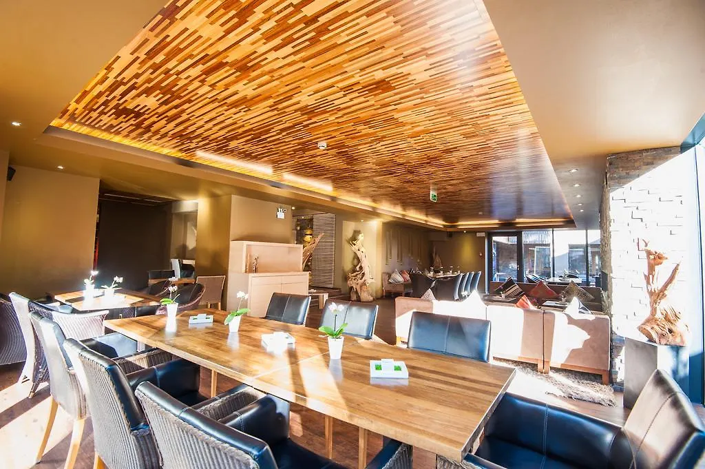 Living Max Hotel-1