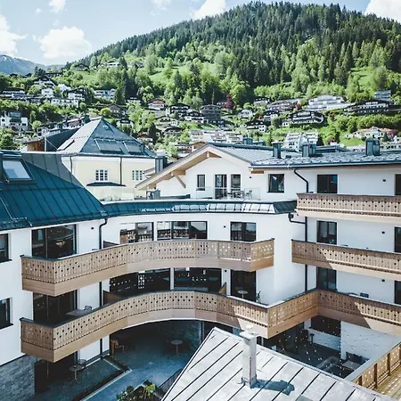 The Gast House Zell Am See-2